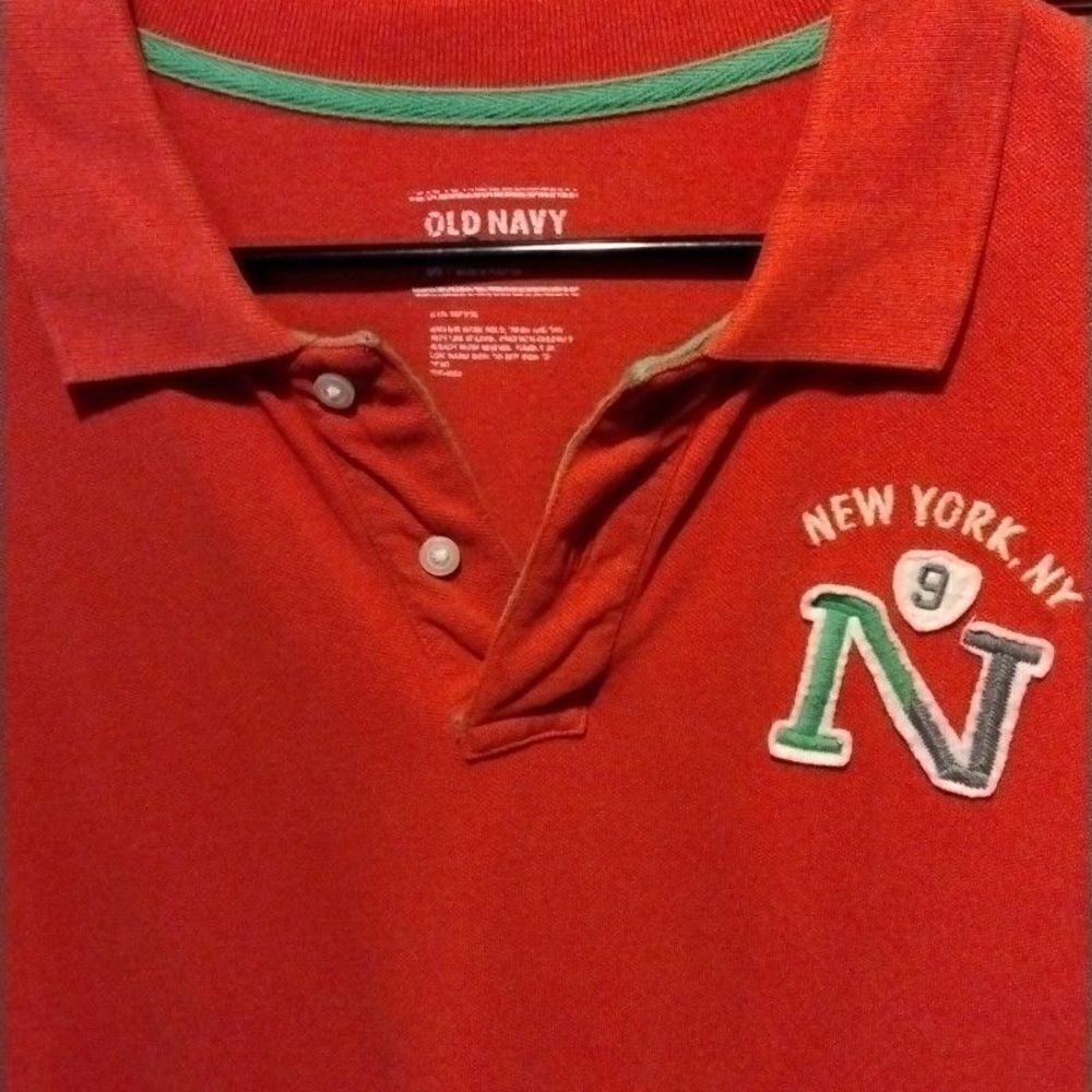 Classic Old Navy  - Picture 2 of 5